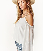CCM-Lookbook317.jpg